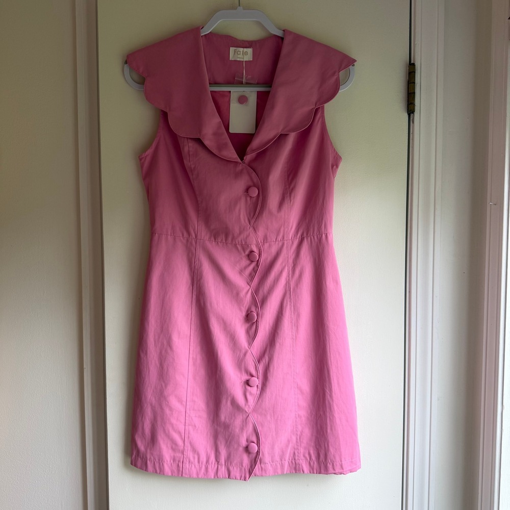 Fate Pink Scalloped Collar Button Front Mini Dress FD34018 Womens Small NEW